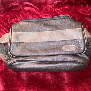 New Miche Men’s travel bag / toiletry kit Faux Leather